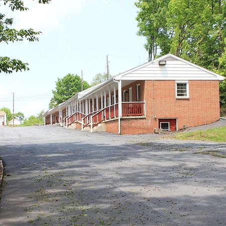 Penn Amish Motel Denver Exterior foto